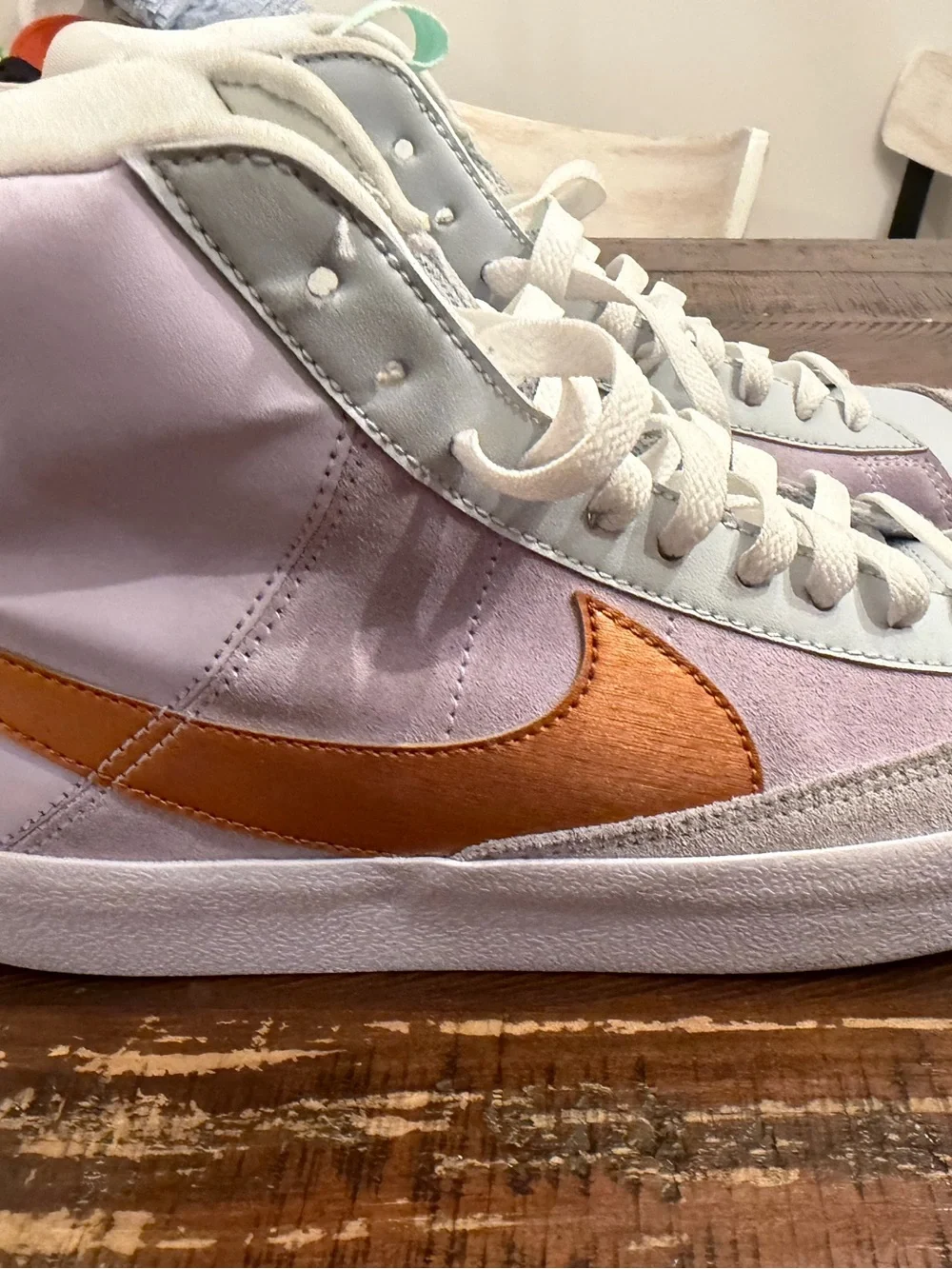 Nike Blazer Mid 77 Barely Grape Metallic Copper Size 6.5Y